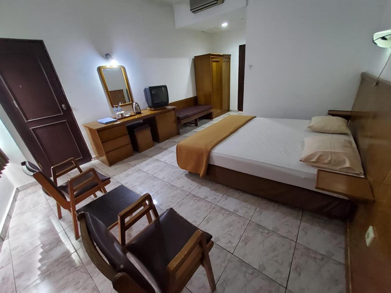 Hotel Kumala Samudra Cikakak المظهر الخارجي الصورة